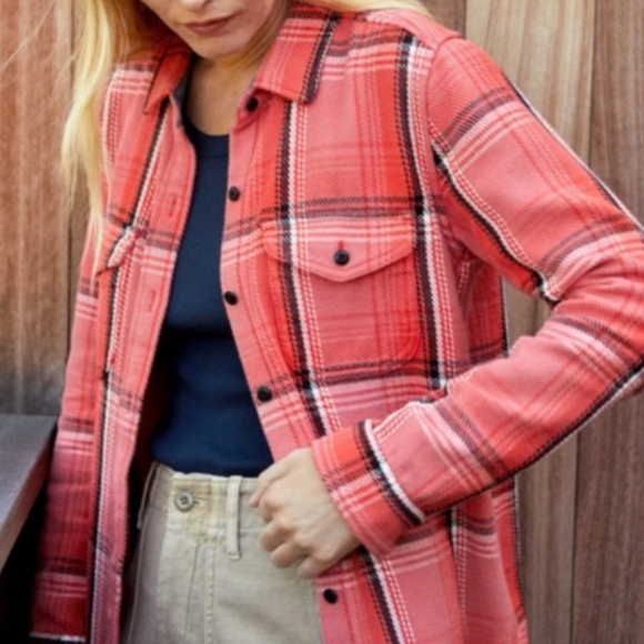 Outerknown NWT Women’s Dawn Blanket Shirt Orange Plaid Organic Cotton M/L - Picture 3 of 10